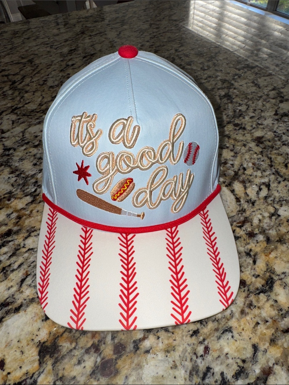 Baseball Embroidered 'It's a Good Day' Snapback Hat - White & Red